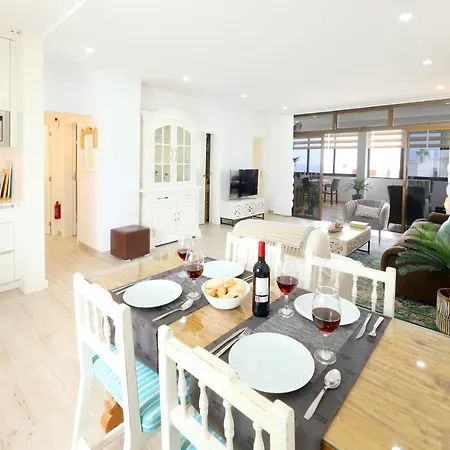 Casa John Puerto del Carmen (Lanzarote)